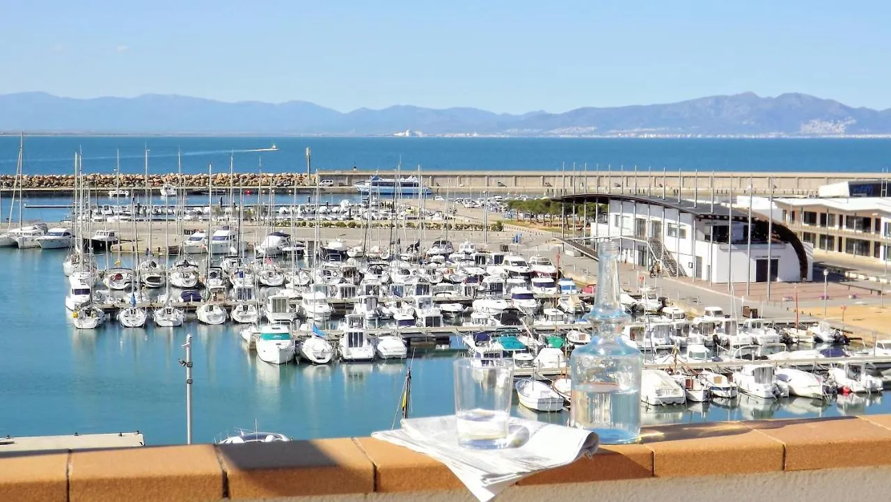 Apartaments Club Nautic Terral L'Escala