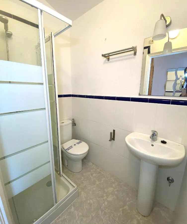 Apartaments Club Nautic Terral L'Escala 0*,