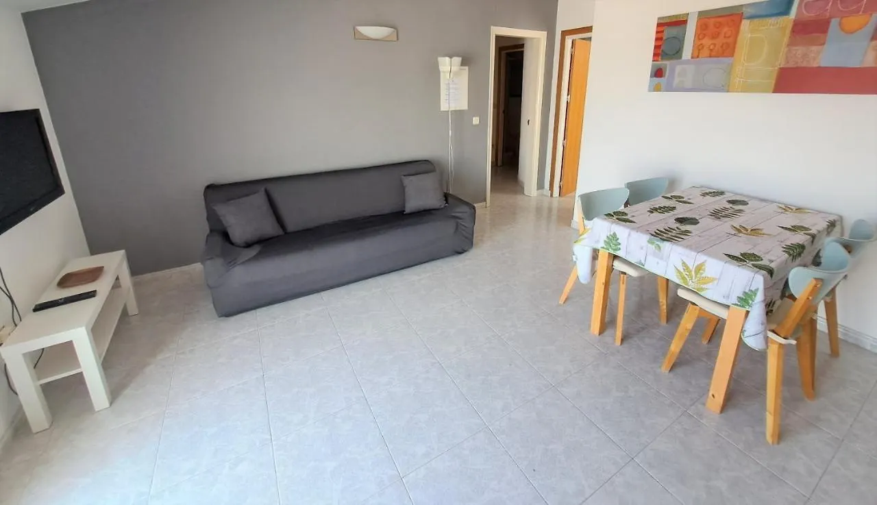 Apartaments Club Nautic Terral L'Escala 0*,  Spain
